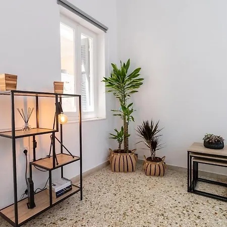 Syros Doublets Oda ve Kahvaltı 4*