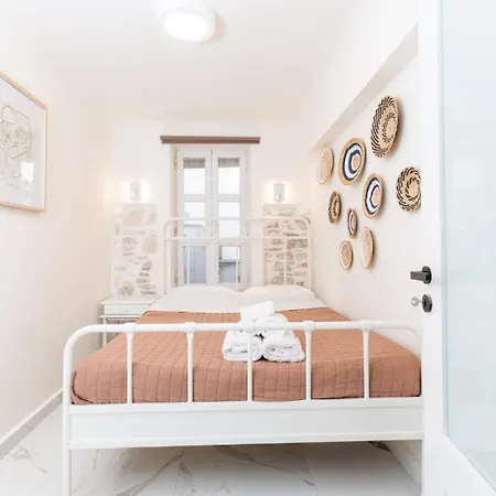 Syros Doublets Frühstückspension 4*