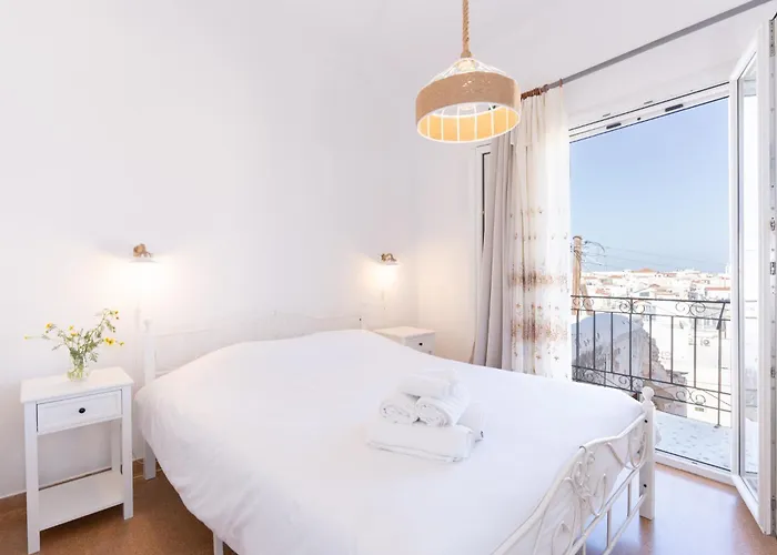 Syros Doublets 4* Ermupoli