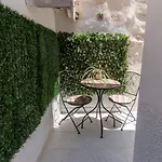 Bed & Breakfast Syros Doublets 4*