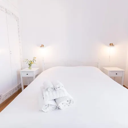 Syros Doublets Bed and Breakfast 4*